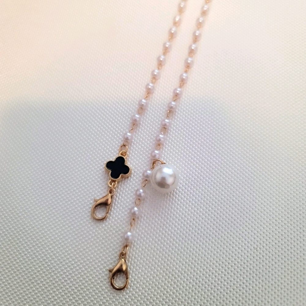 Van Cleef Arpels Mask Chain